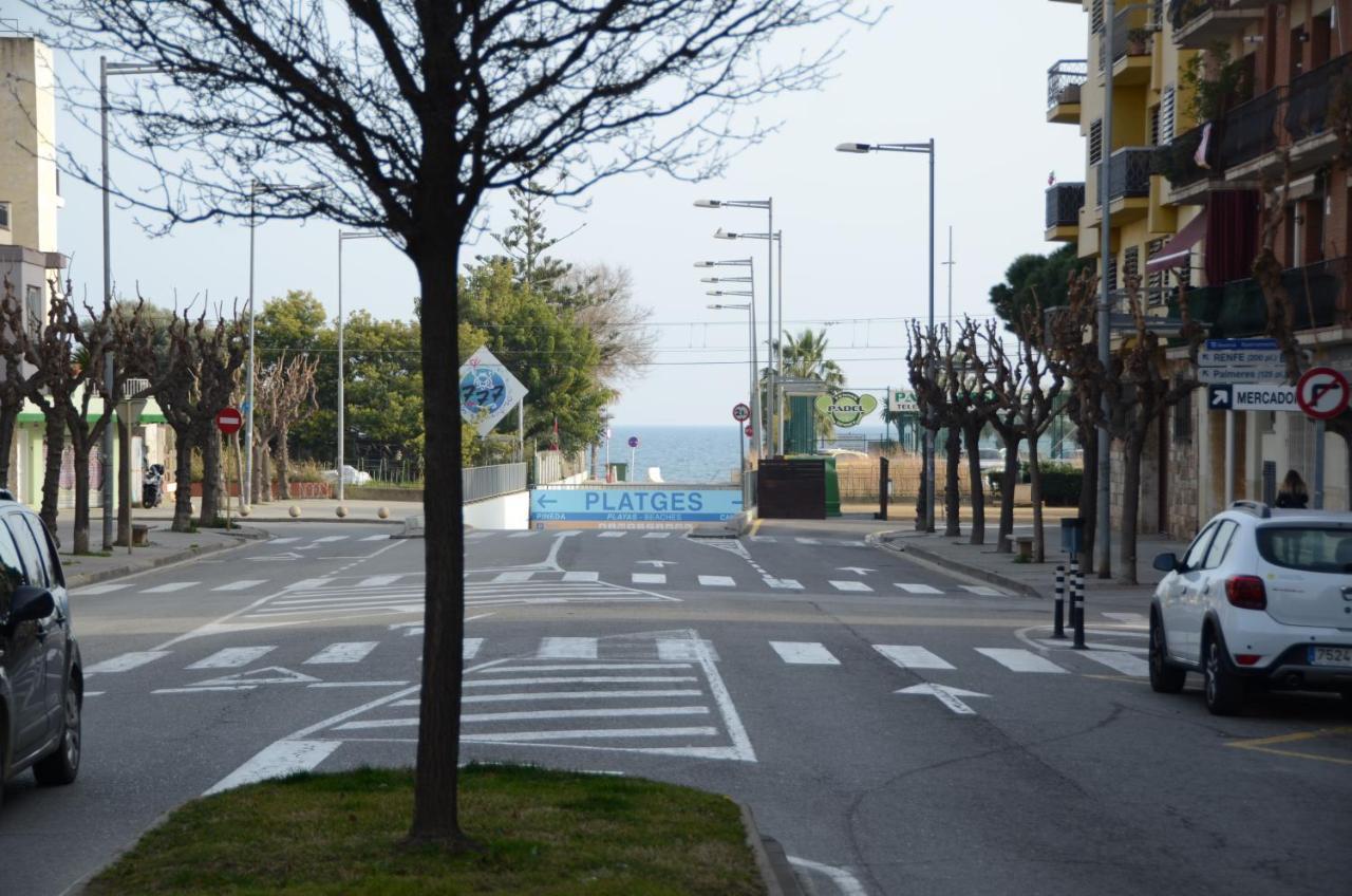 Apartamento Sofia Pineda de Mar Bagian luar foto